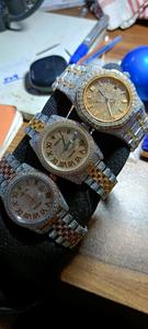 Reloj Mecánico Analógico de Acero Inoxidable de Lujo Personalizado al por Mayor, Estilo Hip Hop, con Esfera de Diamantes Moissanite de Dos Tonos, Resistente al Agua - Product Image 5