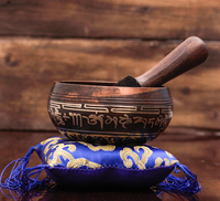 Ensemble complet de bols chantants tibétains religieux en bronze sculptés à la main pour la méditation et le yoga, avec mallette et coussin pour une sérénité accrue