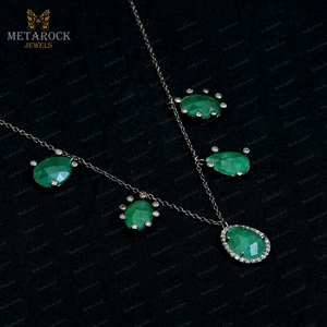 Collar de Plata 925 Oxidada con Diamante Natural y Esmeralda, Joyería Fina Hecha a Mano al por Mayor, Joyería de Piedra de Nacimiento de Mayo - Product Image 3