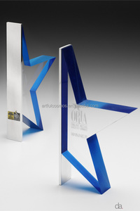 Créez votre reconnaissance unique Différents trophées de modèles de cristal à la mode pour des prix de champion personnalisés avec des impressions UV brillantes - Product Image 2