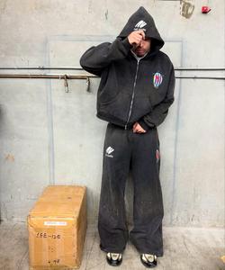 Survêtements en coton épais pour hommes Pantalon de style streetwear à imprimé graphique surdimensionné vintage grande taille - Product Image 2