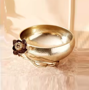 Modern Metal Fruit <b>Bowl</b> Contemporary <b>Silver</b> Fancy Work Round Shape Serving <b>Bowl</b> With Gold Metal Leaf Attach Modern Metal Arts - Product Image 3