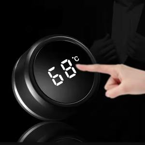 Bouteille d'eau en métal isolée de qualité supérieure avec affichage de la température LED, impression découpée, finition polie élégante, prix pour 1 pièce - Product Image 2