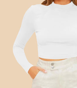 OEM diseñado 2025 verano mujeres Crop Tops más de moda Loose Fit recortada Camiseta con cuello redondo de algodón Crop Top - Product Image 3