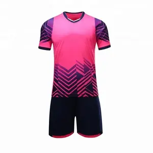 Nuevo uniforme de fútbol, kit de fútbol de tela de secado rápido, uniforme de fútbol y camisetas impresas y uniformes de fútbol juvenil simples