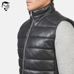 Chaleco acolchado de cuero negro Reeves hecho por Unbridleds Industry - Product Image 6
