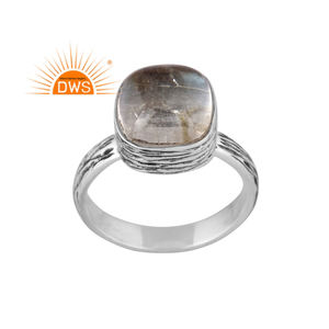 Anillo de declaración de piedras preciosas de cristal de labradorita doblete de plata esterlina oxidada de la mejor calidad, fabricante de joyería personalizada - Product Image 1