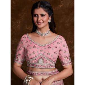 Fascinante Traje de Novia Rosa Bebé con Bordado de Hilo, Lehenga Choli con Dupatta - Product Image 1