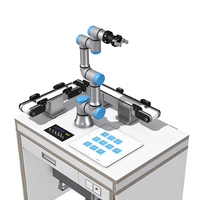 Robot Kolaboratif 6-Axis UR3e Compact dengan Beban Angkut 3kg, Cobot Industri untuk Pengambilan Komponen Elektronik 3C & Penanganan Material