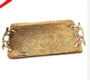 Bandeja de servicio con acabado plateado en forma de rectángulo de aspecto martillado 2025 para restaurante y bar de hotel - Product Image 3