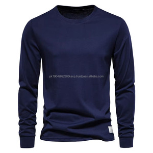 Vente en gros à bas prix Sweat-shirt à col rond graphique 3D avec logo en relief Pull à col rond le plus vendu - Product Image 2