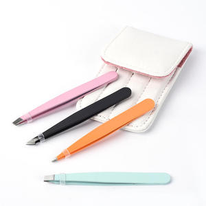 Juego de 4 Pinzas Profesionales para Extensión de Pestañas de Acero Inoxidable con Logotipo Personalizado, Removedor de Vello de Cejas con Estuche - Product Image 2