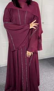 Venta al por mayor personalizado Abaya Turquía ropa islámica de lujo con estilo Petite Abaya mujeres musulmanas vestido Dubai volante mangas satén Abaya - Product Image 4