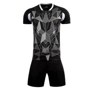 Meilleures ventes Ensemble d'uniformes de football à conception personnalisée, caractéristiques de qualité à séchage rapide avec impression de logo unique - Product Image 6