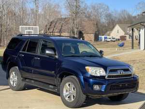 Toyota 4Runner Turbo AWD 2008 Usado, Asientos de Cuero, Interior Claro, Volante a la Izquierda, Sedán - Product Image 3