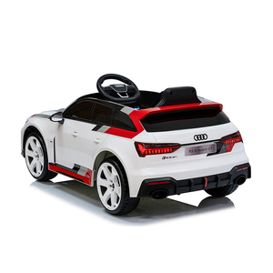 Nuovissima <span class=keywords><strong>Auto</strong></span> Elettrica <span class=keywords><strong>Audi</strong></span> <span class=keywords><strong>RS6</strong></span> 12V con Telecomando, Giocattolo Cavalcabile a Batteria per Bambini - Product Image 4