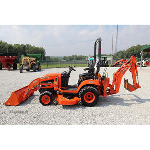 Tractor de orugas Kubota BX25D 4WD de 2014 para uso agrícola con bomba y motor - Product Image 4