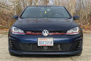 Volkswagen GTI Autobahn 2017 d'occasion, 1 propriétaire, contrôle dynamique du châssis, provenance occidentale - Product Image 1