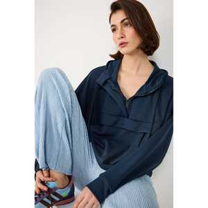 Sudadera Suave con Cierre de Media Cremallera y Bolsillos - Product Image 3