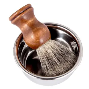 Marque privée Rasoir de sécurité à double tranchant à long manche pour hommes Rasoir de sécurité classique en métal réutilisable en laiton Caractéristiques de sécurité De Saftey - Product Image 2