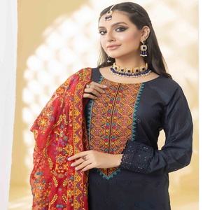 ชุดสนามหญ้า3ชิ้นผ้าคอตตอนแท้ของปากีสถานแผ่นแปะ chikankari ทำงานโดย Mi creation shahkar สำหรับปาร์ตี้สวมใส่สำหรับอินเดีย - Product Image 4