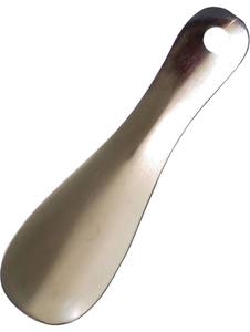 Calzador de Metal Negro Pequeño de Diseño Premium, Mango Pulido Elegante y Duradero, Ideal para el Cuidado Diario del Calzado, Venta al por Mayor desde India - Product Image 4