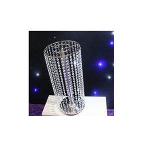 Suministros para eventos y fiestas Centros de mesa de cristal para bodas Soporte de flores de cristal alto artificial con cuentas de cristal - Product Image 1