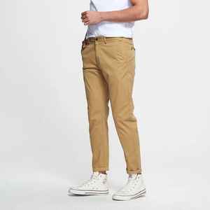 Pantalon décontracté mi-taille pour homme, coupe droite, léger, en spandex/coton, teint en pièce, lavage coloré d'été - Product Image 1