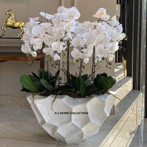 Par de 2 calidad garantizada chapada en oro con forma única florero de metal de aluminio suministros para fiestas y accesorios de mesa - Product Image 6