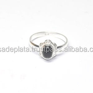 Anillo de Plata de Ley 925 hecho a mano con ónix negro para mujer, anillo de moda para aniversario de boda o fiestas. - Product Image 2