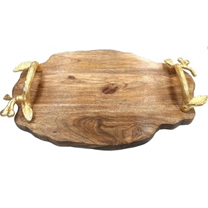 Bandeja de servicio de gran venta hecha de madera, accesorios de cocina, utensilios de comedor, bandeja de uso recién llegada disponible al precio más barato - Product Image 3