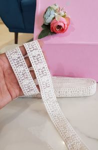 Lacets de travail en fil brodé sur mesure avec options multicolores en paillettes brodées de 1.5 pouces de largeur en peals et miroir - Product Image 5