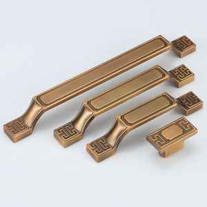 Poignée d'armoire en laiton la plus vendue pour tiroirs de cuisine ou armoires et portes de placard disponible au prix d'exportation depuis l'Inde - Product Image 2