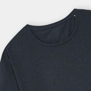 T-shirts à col rond 100% coton personnalisables pour hommes, conception de sérigraphie personnalisée et surdimensionnée de grande longueur pour hommes et femmes - Product Image 2