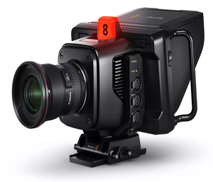 Caméra Studio Professionnelle 6K Pro à Monture EF, Design Noir, Entièrement en Stock UE, Qualité Premium - Product Image 1