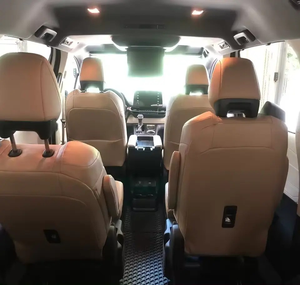 Interior Usado Limpio para Híbrido Limited con Asientos Ottoman 2024, Volante a la Izquierda, Cuero, Cámara Trasera - Product Image 3