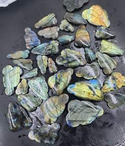 Alta calidad Multi-Flashy Labradorite Piedra preciosa suelta Cabujón de forma elegante suave Fabricación de joyas naturales Tamaño libre al por mayor - Product Image 2