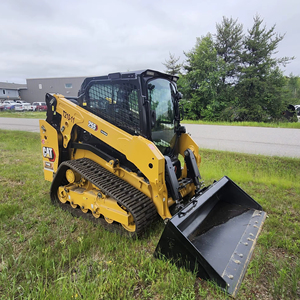 รถตักล้อยางขนาดเล็ก รุ่นปี 2024 ขนาด 255 พร้อมปั๊มไฮดรอลิกสำหรับเครื่องยนต์ และกระบอกสูบ Bosch - Product Image 1