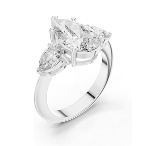 Bague à trois pierres en diamant de laboratoire de 4,00 carats pour femme, pierres centrales en forme de poire et pierres latérales en forme de trapèze, clarté VVS-VS EF, 18 carats - Product Image 5