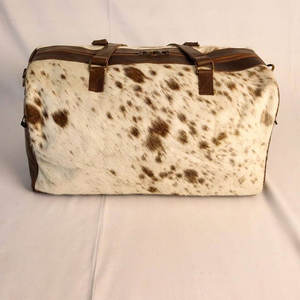 <b>Bulk</b> Quantity Unique Design Leather Cowhide Duffle <b>Bag</b> 2026 New Stylish Custom Color 100% Leather Cowhide Duffle <b>Bag</b> - Product Image 2