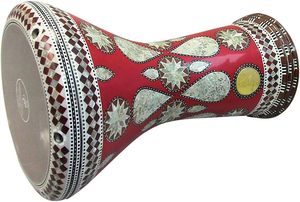Gawharet El Fan 17,5 pouces, tambour égyptien professionnel rouge en forme de larme, perle, doumbek darbuka - Product Image 2
