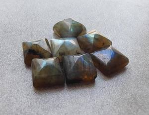 Cabujón de labradorita Natural, pirámide de alto pulido, 3mm, 5mm, 10mm, 12mm y todos los tamaños calibrados disponibles para la fabricación de pulseras de plata - Product Image 3