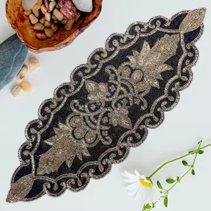2025 plus récent Design Unique moderne perlé coureur brodé Paisley chemin de Table rectangulaire en forme de napperon pour les mariages hôtels - Product Image 2