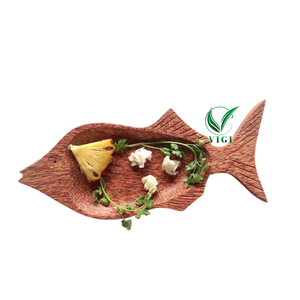 Plats en bois de cocotier fabriqués artisanalement au Vietnam assiettes à manger bio en gros vaisselle écologique avec charme rustique prix direct d'usine - Product Image 1