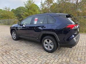 COMPRA Toyota RAV 4 Hybrid XLE 2025 - Product Image 6