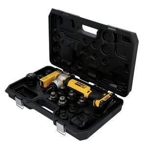 Kit de Herramientas para Prensar Cobre de 20V MAX con Cargador de Batería, 6 Cabezales de Expansión de 3/8'', 1/2'', 5/8'', 3/4'', 7/8'' para Dobladoras de Conductos - Product Image 4