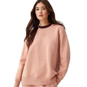 Camisetas de Cuello Redondo con Logotipo Premium para Mujer, Talla Grande, Invierno, Hechas en Pakistán - Product Image 4