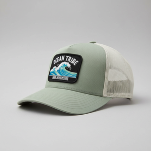 Casquette de camionneur en vert sauge vierge en gros avec patch de logo personnalisé, design d'ancre Ocean Drifters, casquette en maille - Product Image 3