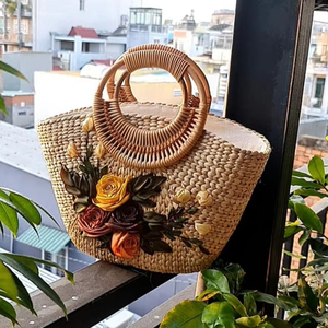 กระเป๋าหิ้วผักตบชวาและหวายจากเวียดนามเกรดพรีเมี่ยม: งานหัตถกรรมที่ประณีตราคาดีที่สุด - Product Image 1