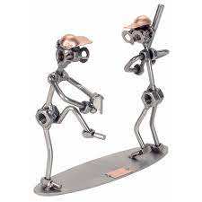 Durable Metal Nut Bolt <b>Sculpture</b> For Garden Outdoor Decoration Adding Rustic Industrial Touch To Any Living Space - Product Image 4